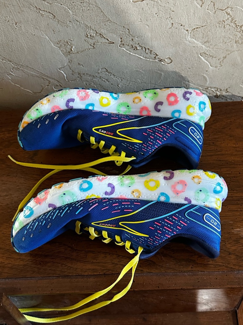 Brooks Glycerin 20 Running Shoe Limited Edition Bowl O’ Brooks Women’s 10 - Picture 7 of 10